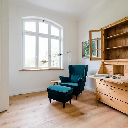 Prázdninový dům Waldstrasse 7 *